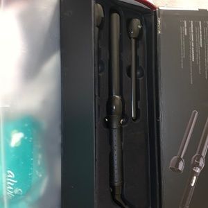 Thairapy 365 3 in 1 clipless curling iron